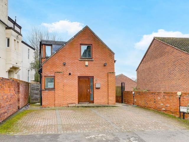 House for sale in Haddon, East Midlands