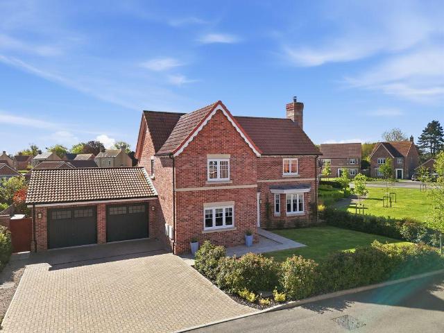 House for sale in Dale Hill, Essex