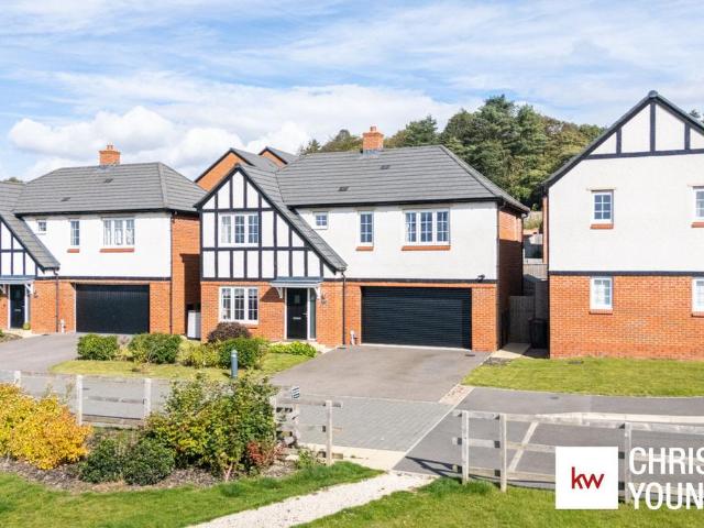 House for sale in Agar Nook, Leicestershire
