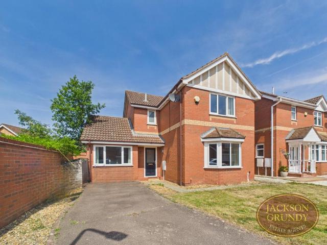House for sale in Hunsbury Meadows, Northamptonshire