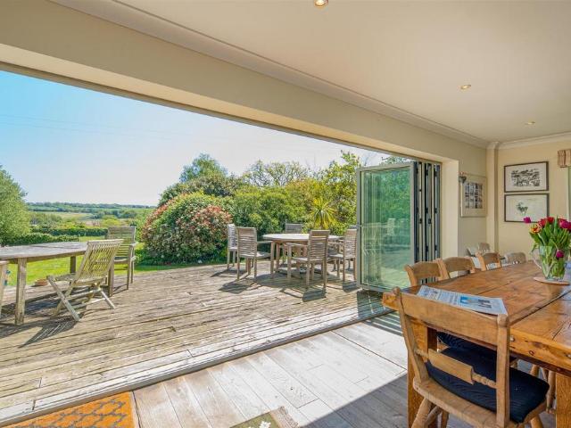 House for sale in Nettlestone and Seaview, Pondwell