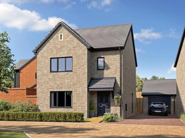 House for sale in Fenny Stratford, Milton Keynes