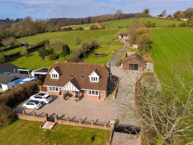 House for sale in Folkestone, Kent