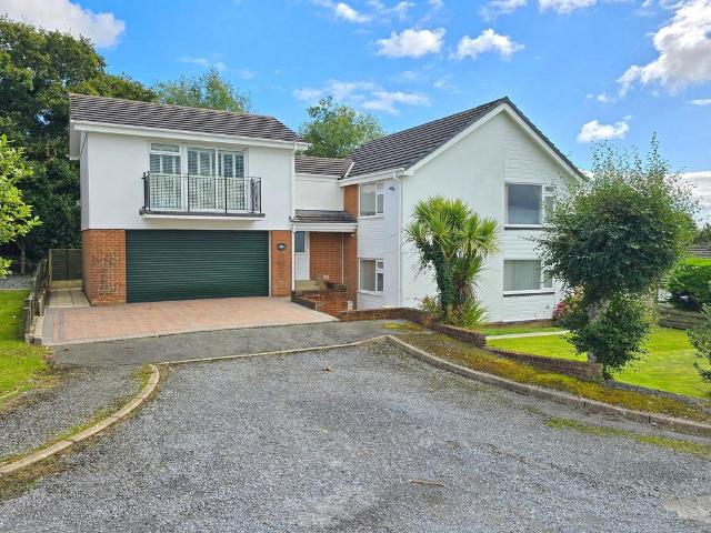 House for sale in Weir Quay, Devon