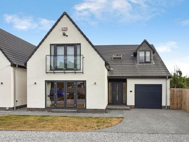 House for sale in Tickton, East Riding Of Yorkshire