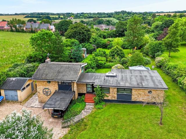 House for sale in Eastbridge, Suffolk
