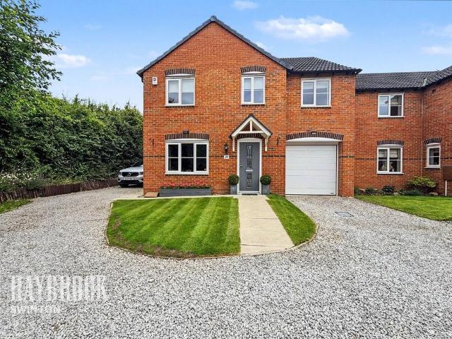 House for sale in Bolton Upon Dearne, South Yorkshire