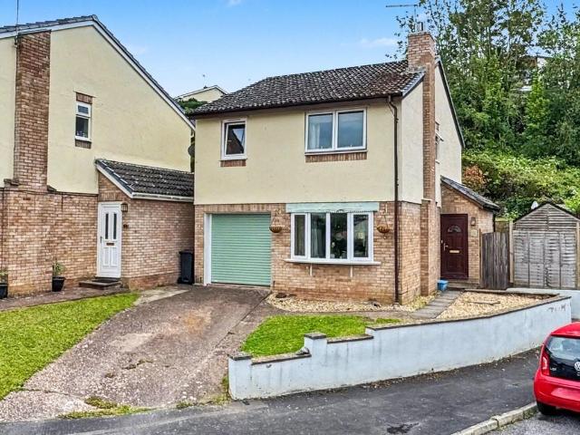 House for sale in Newton St Cyres, Devon