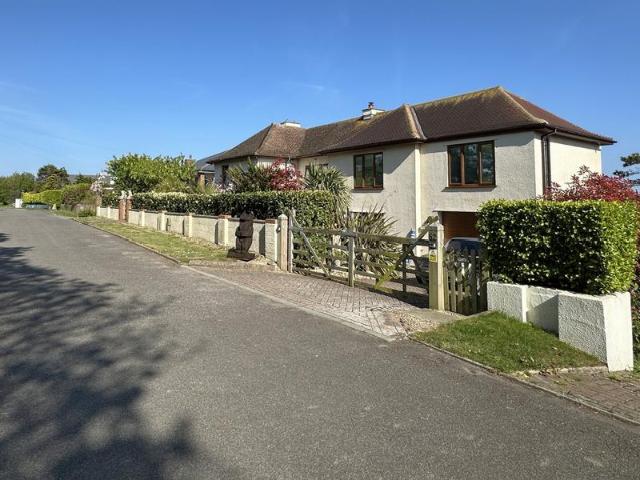 House for sale in Ash, Kent