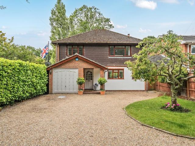 House for sale in Wrecclesham, Fole