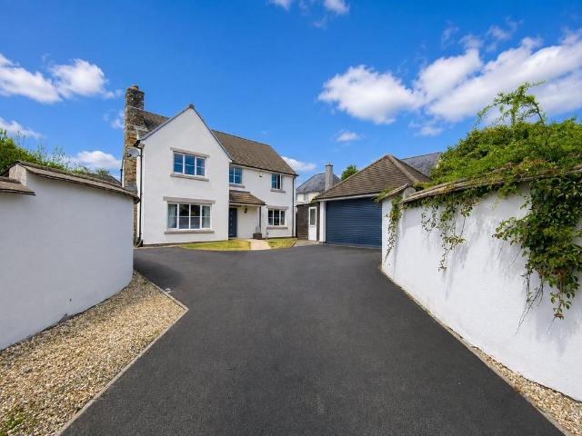 House for sale in Callington