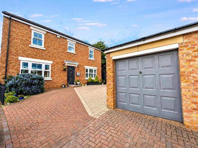 House for sale in Hetton