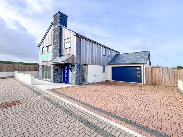 House for sale in Penwartha Coombe, Cornwall
