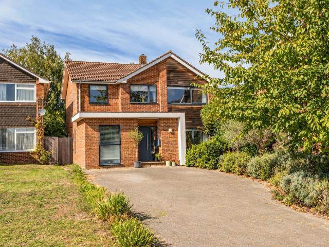 House for sale in Abbotts Barton, Winchester