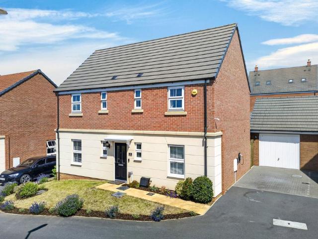 House for sale in Leisure Village, Kettering