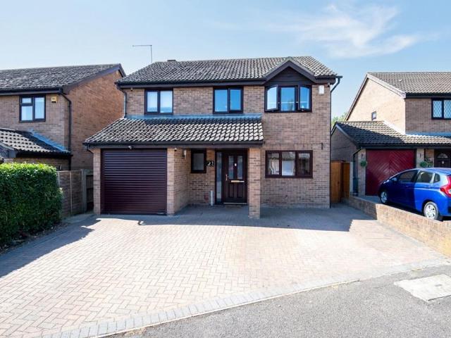 House for sale in Glenvale Park, Wellingborough