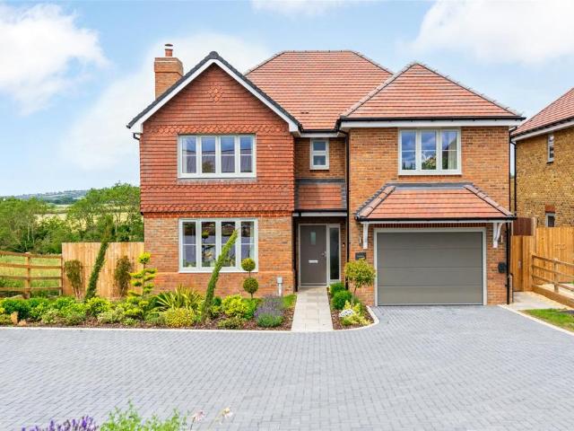 House for sale in Long Crendon