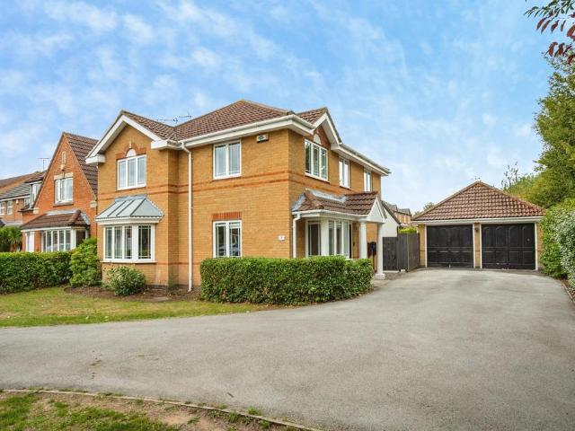 House for sale in Barton In Fabis, East Midlands