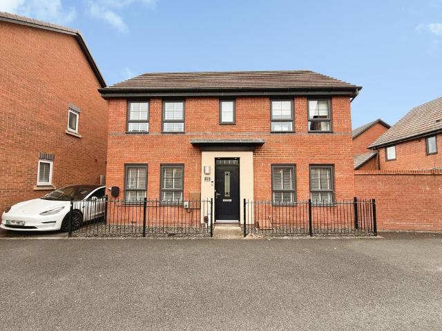 House for sale in Lawley Village, Telford
