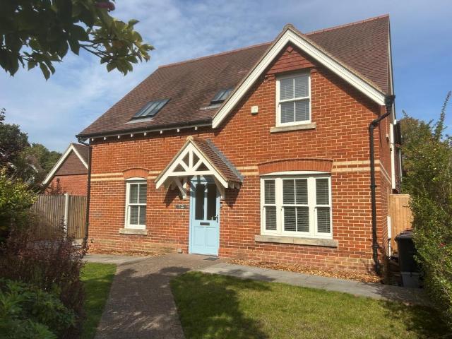 House for sale in The Bridge, Kent