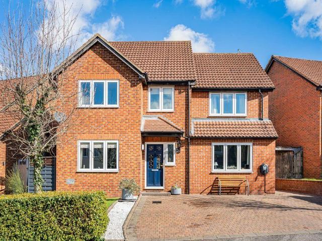 House for sale in Shenley Church End, Milton Keynes