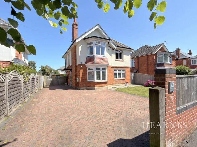 House for sale in Charminster, Bournemouth