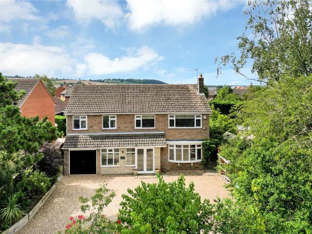 House for sale in Brentingby, Leicestershire