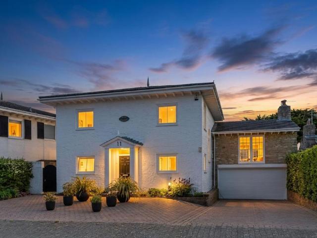 House for sale in Rose Green, Clapham