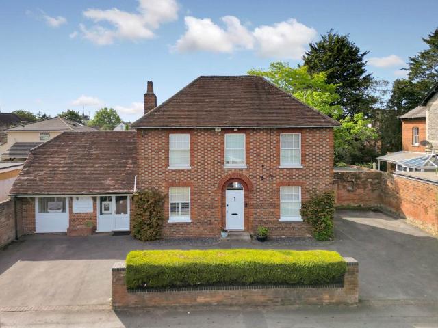 House for sale in Reading