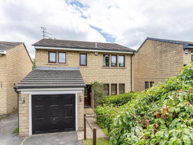 House for sale in Lower Hopton, Mirfield