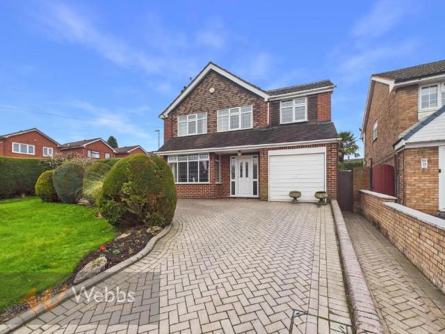 House for sale in Brownhills, West Midlands