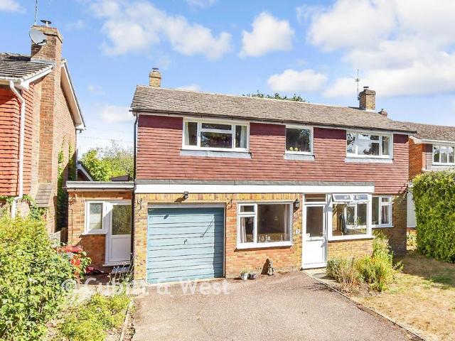 House for sale in Littlecote, West Sussex
