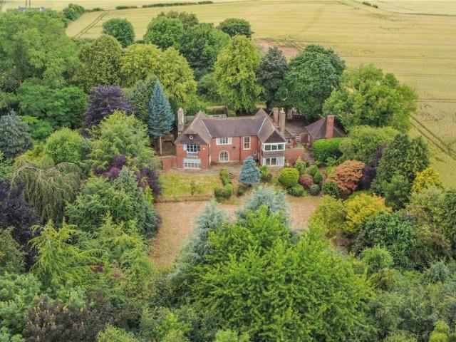 House for sale in Barwick in Elmet and Scholes, Barwick In Elmet