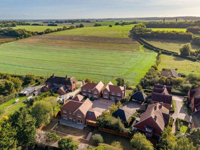 House for sale in Claypits, Dover
