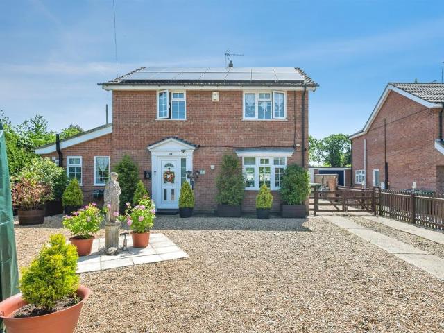 House for sale in Stokesby, Norfolk