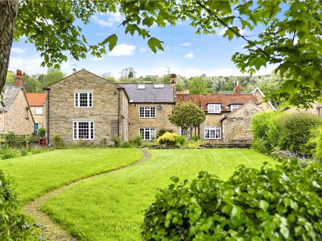 House for sale in Ampleforth, North Yorkshire