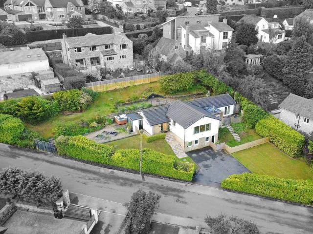 House for sale in Collingham, West Yorkshire