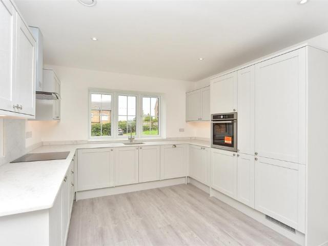 House for sale in Minster-on-Sea, Oad Street