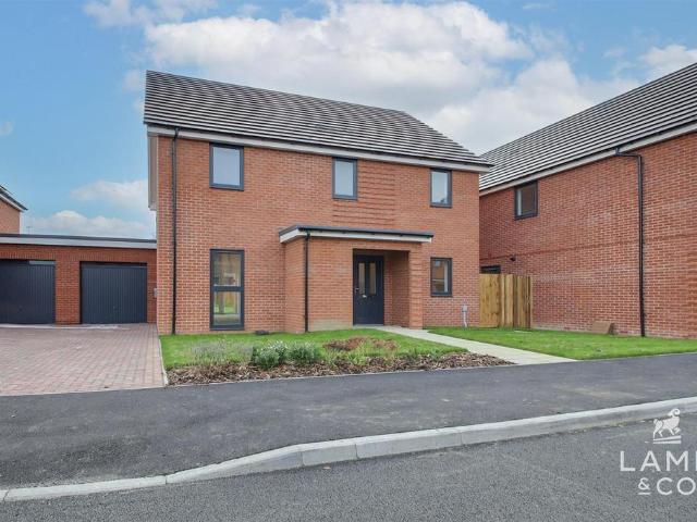 House for sale in Ramsey and Parkeston, Dale Hill