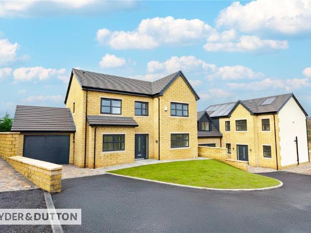 House for sale in Pendock, Greater Manchester