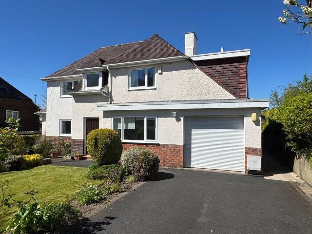 House for sale in Ludworth Houses, Marple Bridge