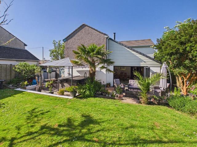 House for sale in Illogan, Cornwall