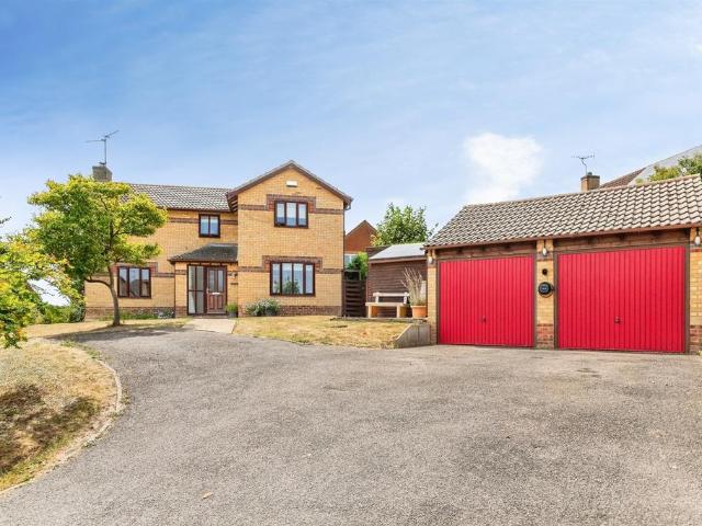 House for sale in Leisure Village, Kettering