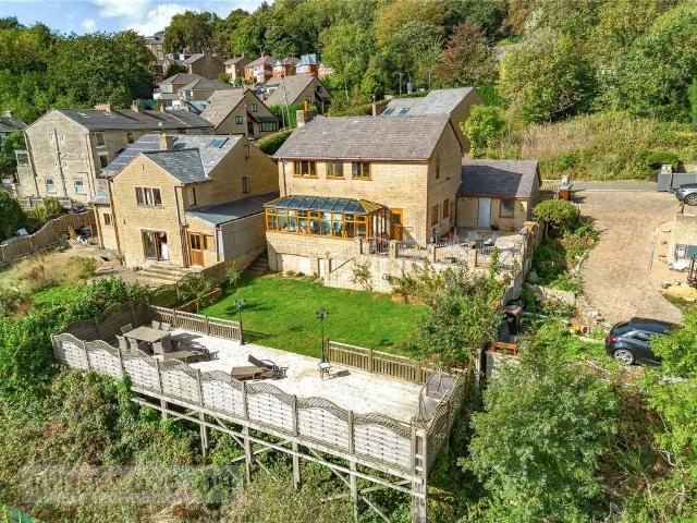 House for sale in Mossley Cross, Tameside