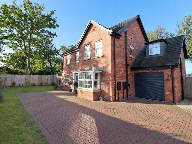 House for sale in Market Weighton