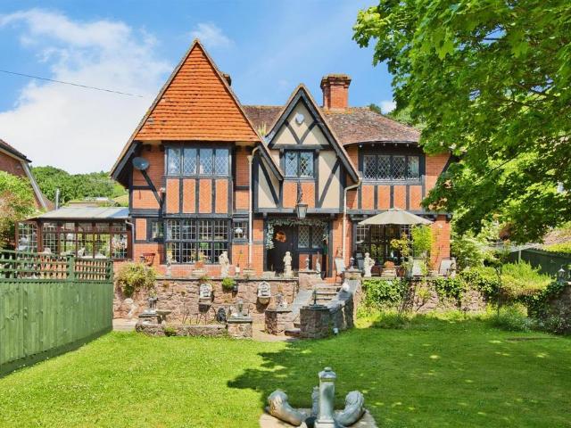 House for sale in Woodcombe, Minehead