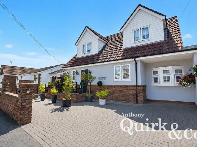 House for sale in Canvey Island