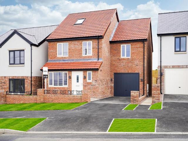 House for sale in Brackenfield, East Midlands