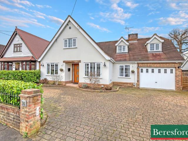 House for sale in Hutton, Navestock Side