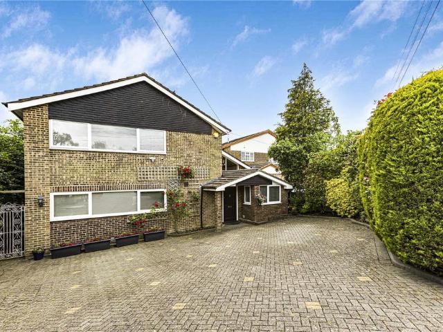 House for sale in Fretherne, Hertfordshire